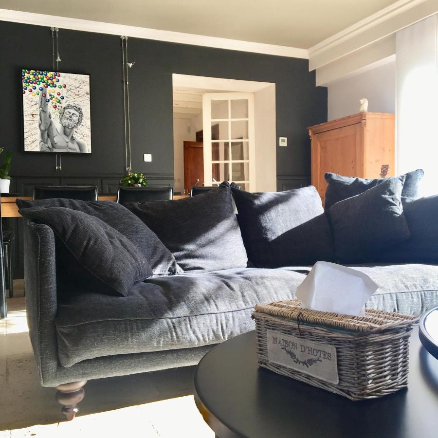 Guest house Le Logis De La Brumanderie - Saintes 3*