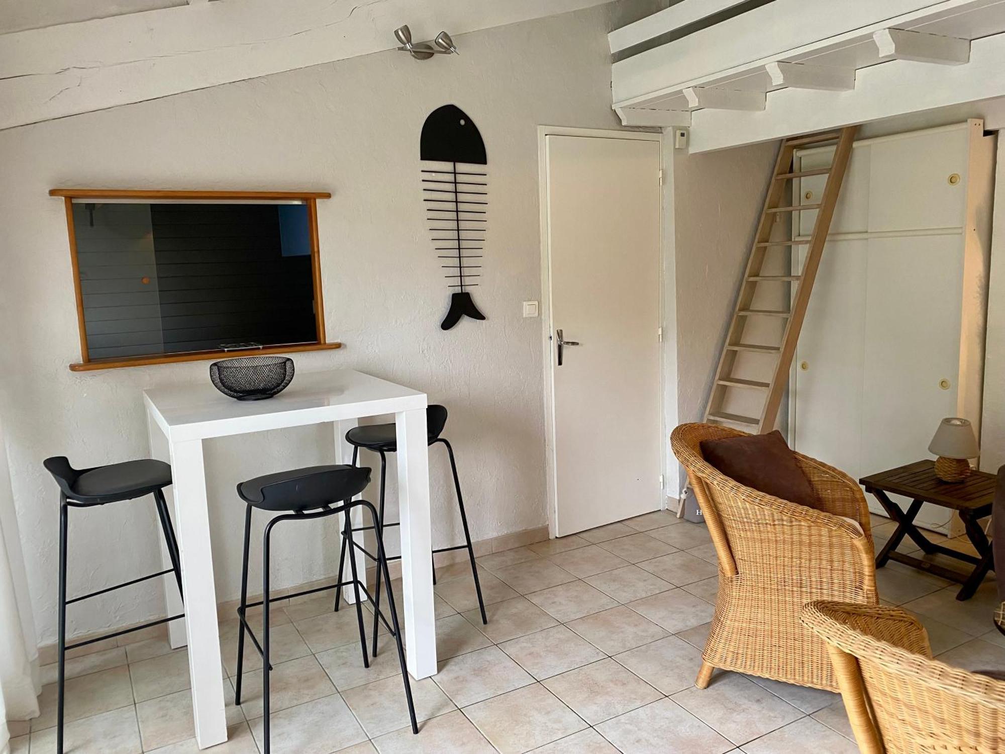 Le Logis De La Brumanderie - Saintes Guest house 3*