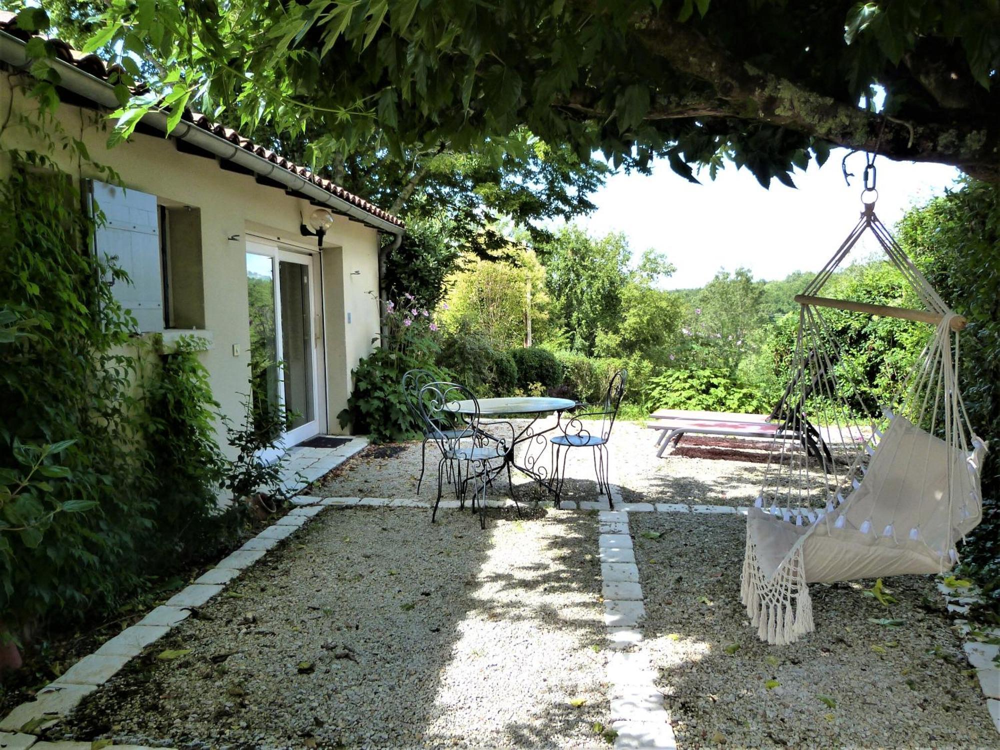 Guest house Le Logis De La Brumanderie - Saintes 3*